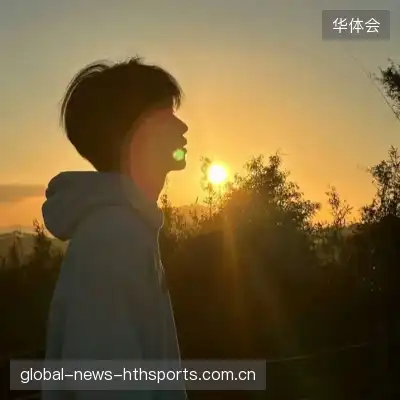 经律富